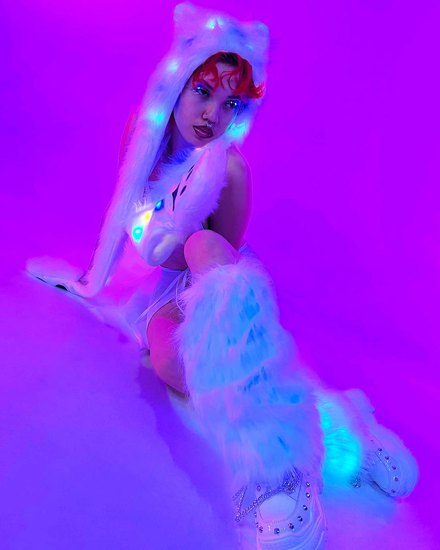 AE LED Wolf Hood New 5 AE LED Wolf Hood New