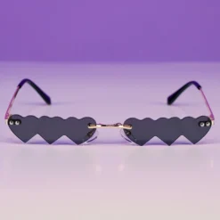 AE Womens Triple Heart Sunglasses