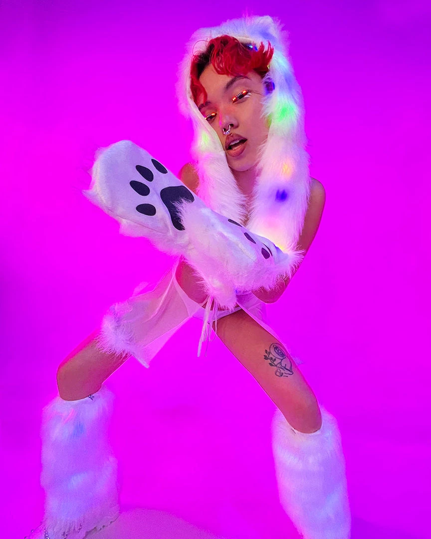 AE LED Wolf Hood New 10 AE LED Wolf Hood New