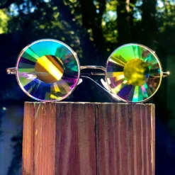 GloFX Imagine Kaleidoscope Glasses – Wormhole