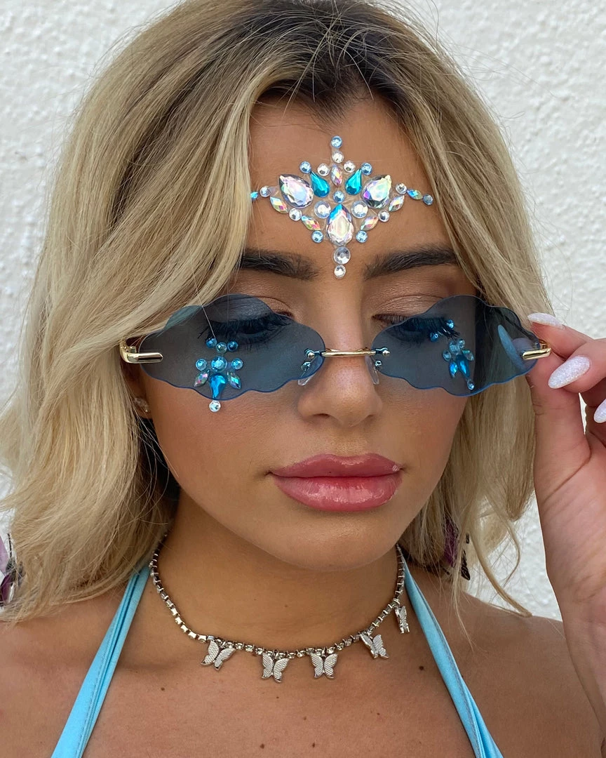 AE Head In The Cloudz Sunglasses Swimwear 3 AE Head In The Cloudz Sunglasses Swimwear