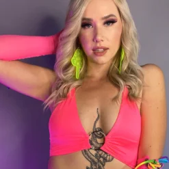 AE Pull U In O-Ring Halter Top Womens